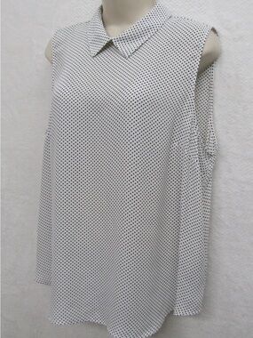 Who What Wear White Polka Dot Collared Top